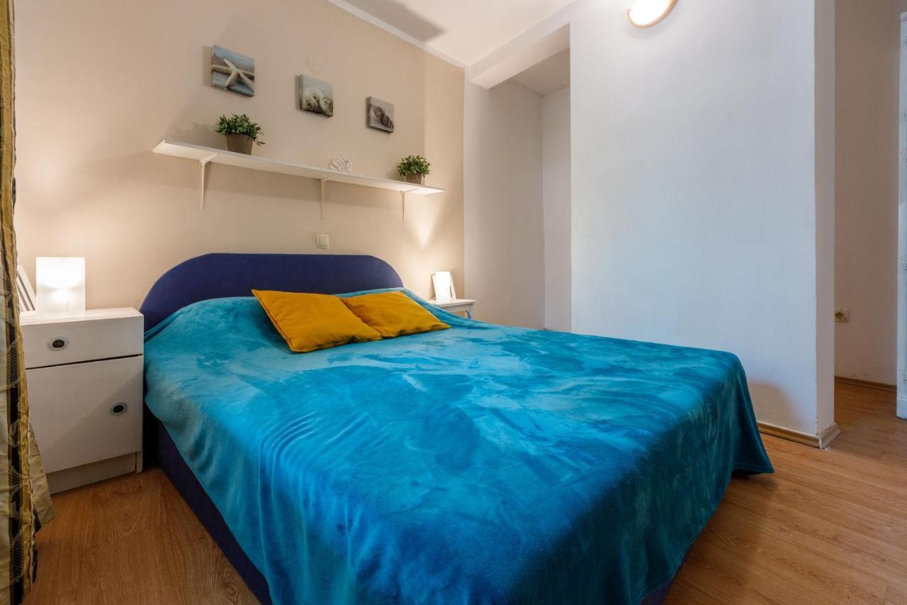 Apartments Kalla Crikvenica Buitenkant foto
