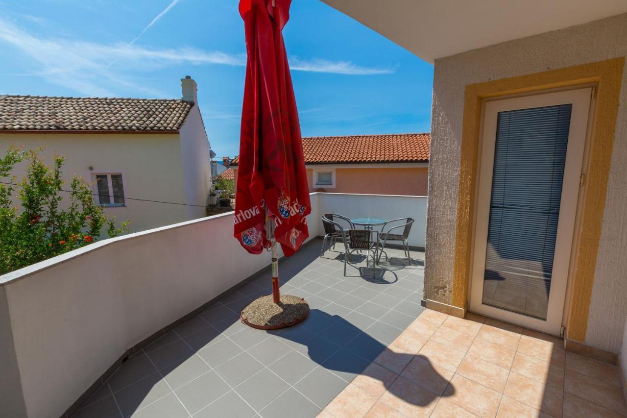 Apartments Kalla Crikvenica Buitenkant foto