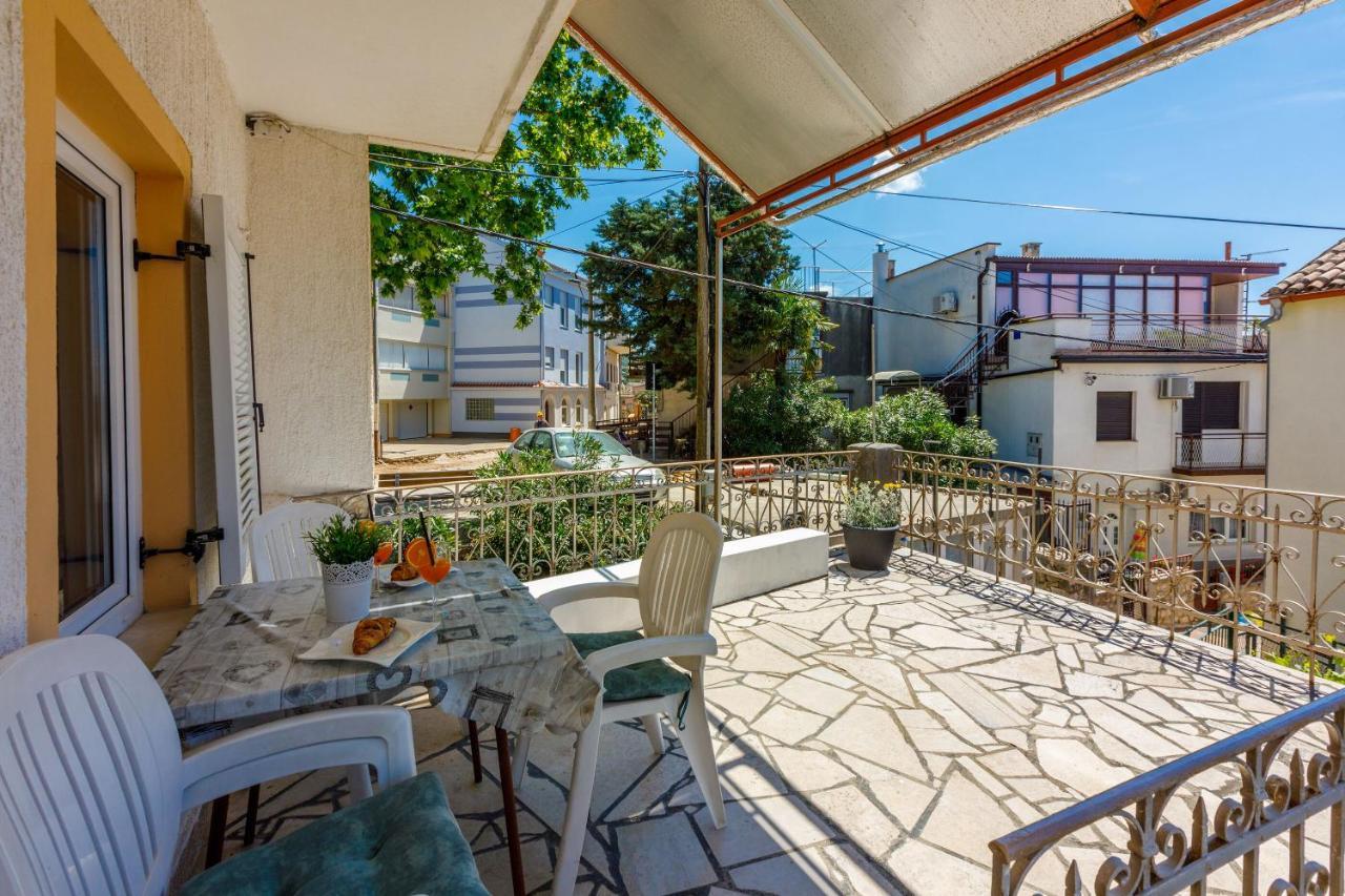 Apartments Kalla Crikvenica Buitenkant foto