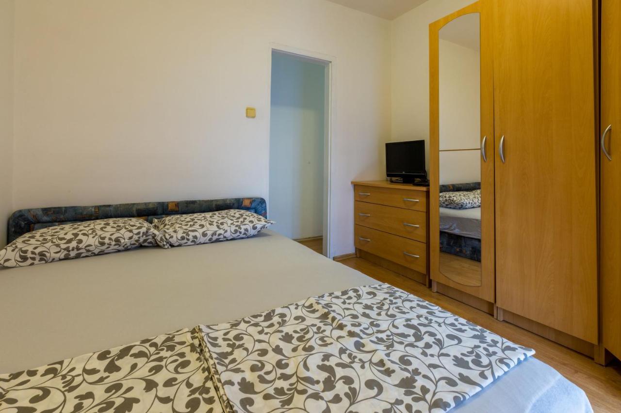 Apartments Kalla Crikvenica Buitenkant foto